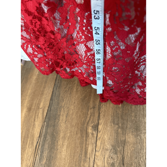 AIDAN MATTOX Red lace Plunging V-Neck open back Gown Size 6 - Picture 10 of 16